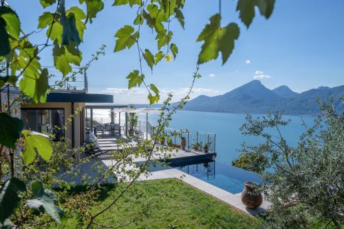 Villa Ca' Stella Lake Garda – khách sạn tại Brenzone