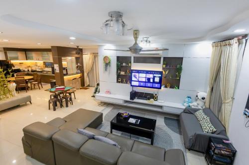 D'joysty, Johor Bahru