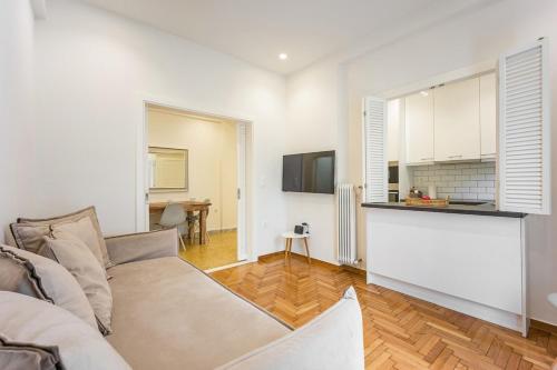 Modern Cozy Apartment - image 11