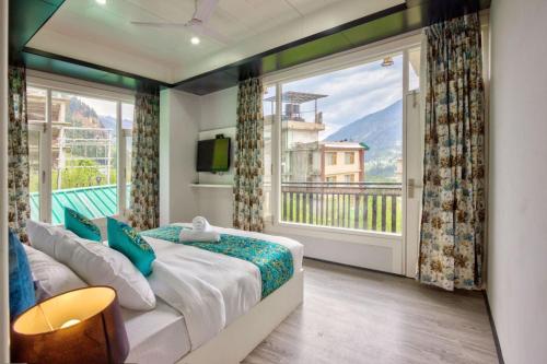 vella Marina Group of hotels Sol Resort Manali #Atithi Devo Bhava hotel in manali #Free Parking #Mall Road 500m#Mountain view hotel – Manali, PA