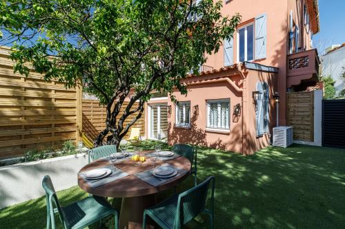 62 CARNOT LOT 2 - Un havre de paix climatise avec jardin et jacuzzi – khách sạn tại Mont Boron