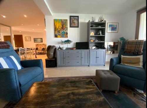 Vue sur le port- spacieux appartement - Location saisonnière - Audierne