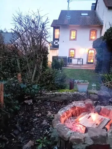 Eifel Duitsland fraai vakantiehuis met tuin in Eisenschmitt, Deutschland