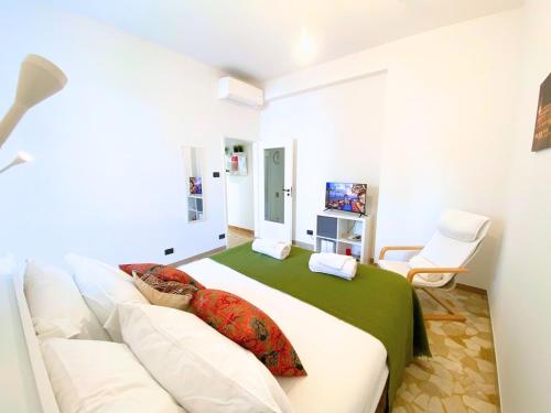 Modern Two-Room Apartment with Free Parking in Savena