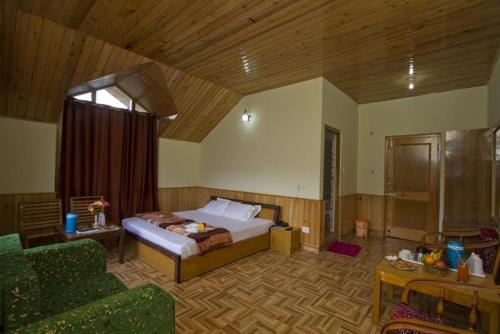 Marina Group of Hotels Arjun kuttir cottage #Atithi Devo Bhava Best hotel in manali #Five-star feeling# Mall Road 3 km # Hotels Best Prices Guaranteed with Deals#Free Parking – Manali, PA