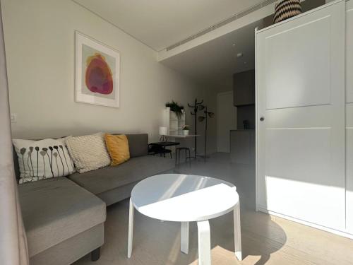 Prata Riverside XXIV Innkeeper - image 6