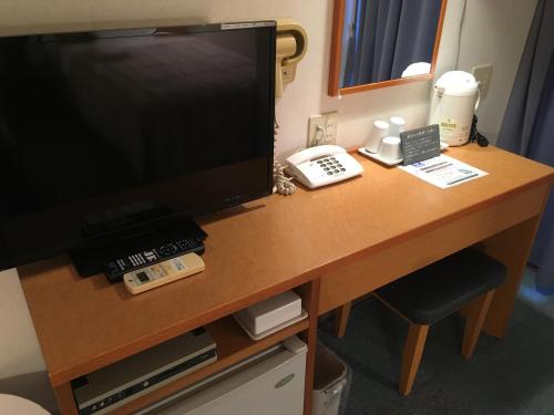 room detail thumbnail 2