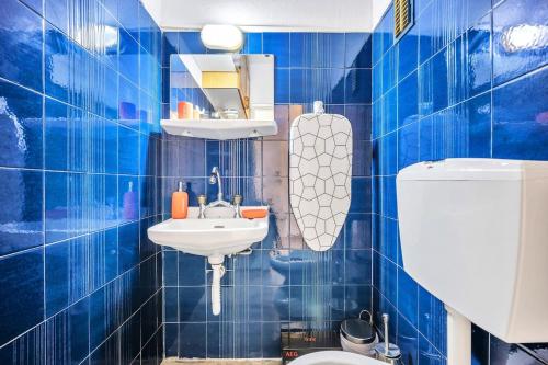 Sunny 3bd cozy flat spectacular Acropolis view - image 12