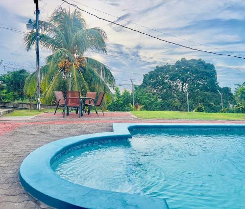 Skats, Buccoo Breeze Suites in Betela
