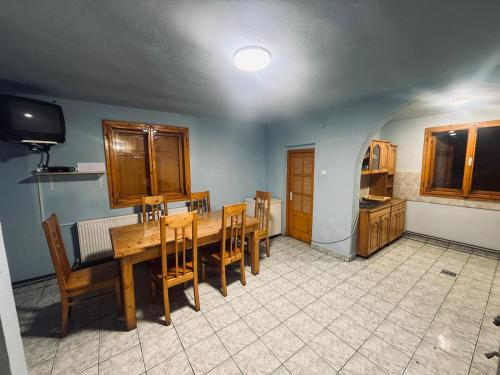 Cabana Valea Lungă (Cabana Valea Lunga) in Zagra