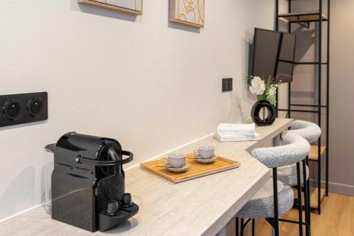Stunning studio - Montparnasse - image 11