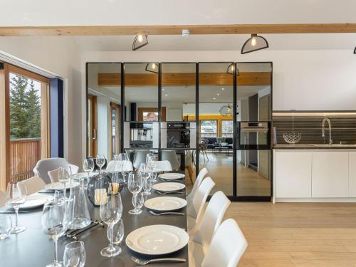 Chalet moderne a Meribel avec sauna et jacuzzi, 6 chambres - FR-1-565-55 in Morel
