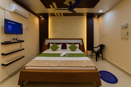 Guru Amrit Residency & Guru Kripa Guest house in Ayodhya