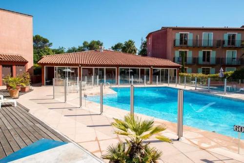 Maison cosy avec piscine à Mouans-Sartoux