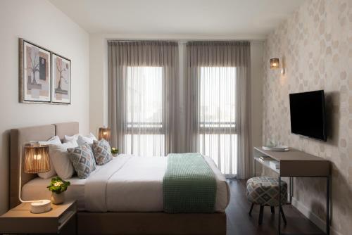 2 twin beds