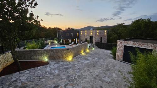 Villa 3QB - Split by Villas Guide in Budimir