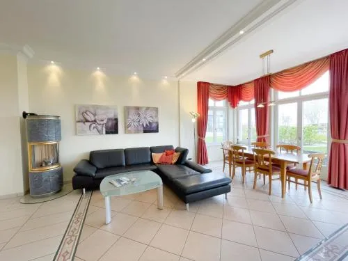 Villa Undine Wohnung 2 in Ahlbeck, Deutschland