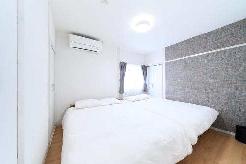 2025年12月オープンセール 大阪駅まで一駅 フルリノベーション 長期割引有り 最大8人