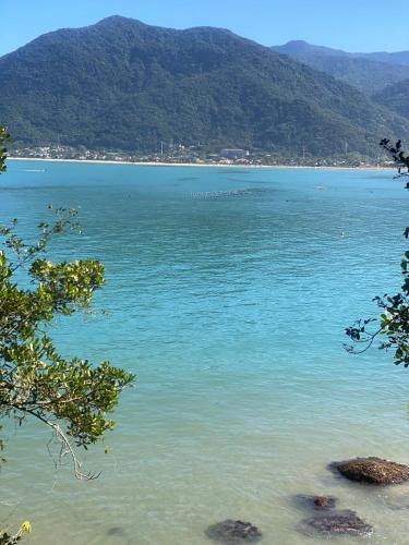 UBATUBA - Praia Sapé – khách sạn tại Praia do Sape