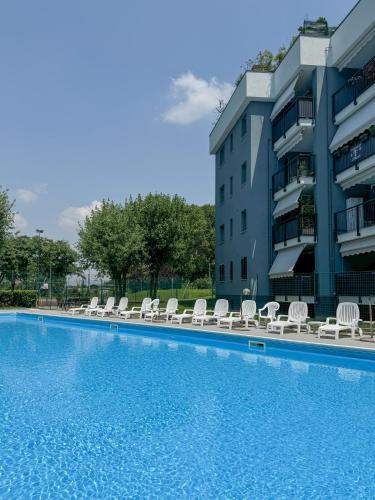 Peldbaseins, ArtStay Apt near Rho Fiera, Pool, Parking in Settimo Milanese