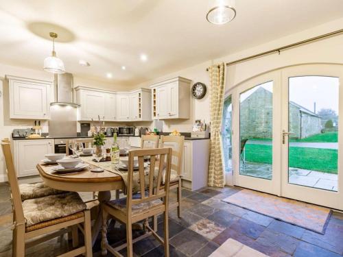 Iekārtas, 3 Bed in Chathill oc-90380 in Čathila