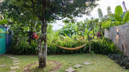 Your Dream Bungalow Mirissa - Walk to Mirissa Beach - image 3