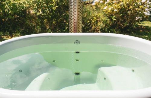 DuinHut with Hottub in โซซดุยเนน