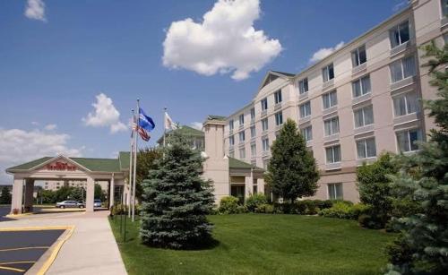 Hilton Garden Inn Oakbrook Terrace - image 7