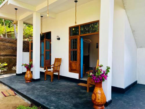 Sunburst Villa - image 3