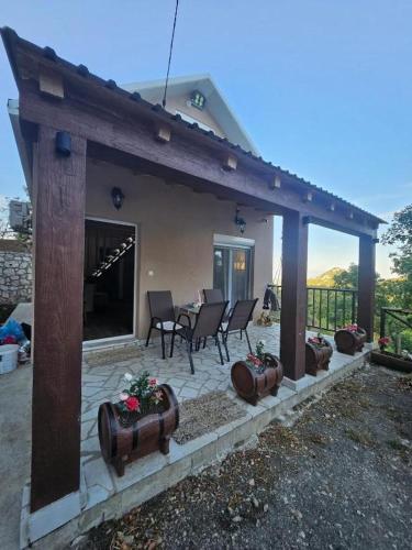 Viesnīcas āriene, Village Drago in Rijeka Crnojevica