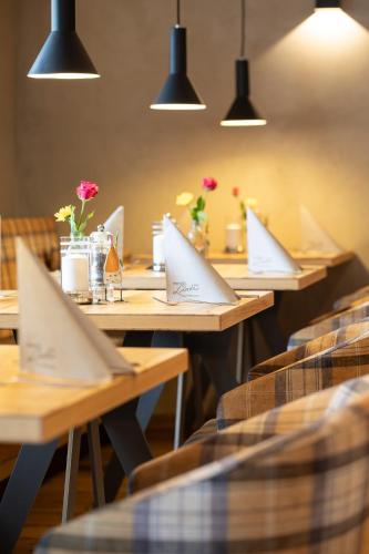 Restorāns, Landgasthof Linde - Restaurant beliebt bei Einheimischen in Deggenhausertal