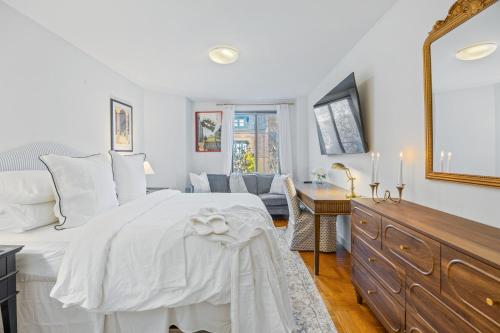 Chelsea 1BR in Shared Apt with Laundry and Rooftop in New York (NY)