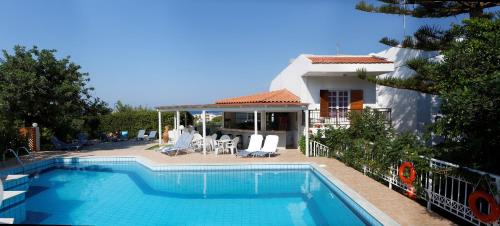  Remi Apartments, Pension in Stalida