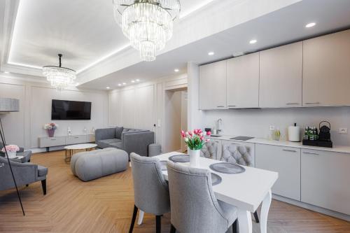 Bałtyk Residence Międzyzdroje, BASEN, SAUNA Apartamenty 2,3,4 os z jacuzzi (Baltyk Residence Miedzyzdroje, BASEN, SAUNA Apartamenty 2,3,4 os z jacuzzi) in 緬濟茲德羅耶