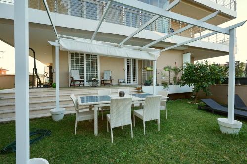 Enchanting Garden Retreat, Roma (foto 6)