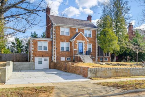8 Mi to DC Cheverly Apt with Easy Metro Access in Cheverly (MD)