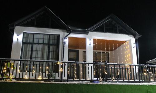 Luxury villa with a view in Qechresh