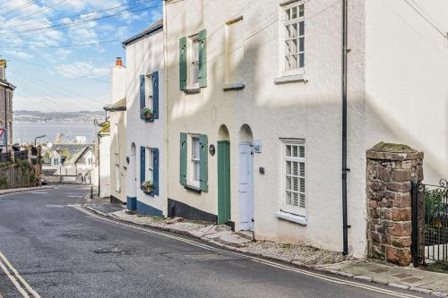 2 Bed in Brixham oc-p30465