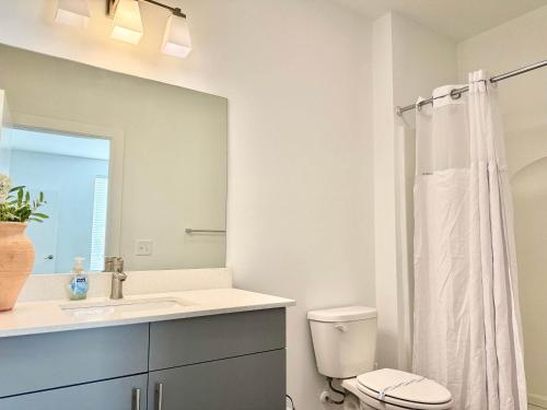 Luxury 4Beds 3Baths 2Balcony Penthouse 542Blvd403 in Atlanta, USA