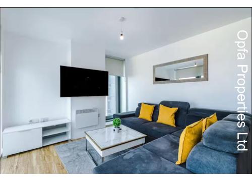 X1 Humble Abode, Manchester