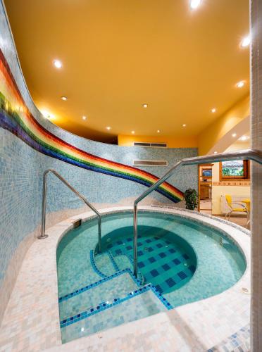 Hajdú Kastély Hotel - image 4