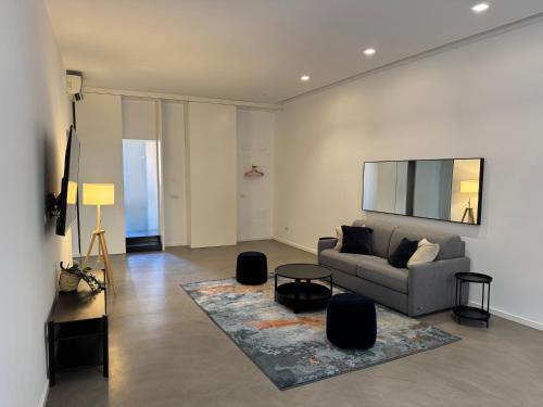 Rome design and fitness stay - Pantheon and Trevi