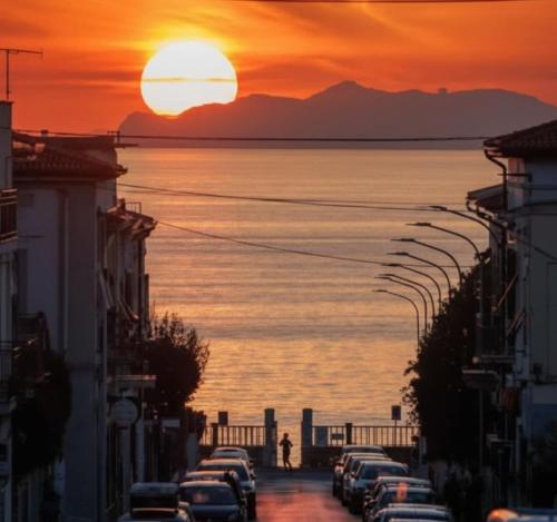 Seaside holiday inn - free parking in Livorno