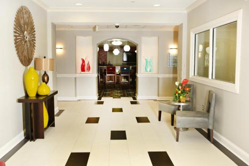 Holiday Inn Express Hotel & Suites - Sumter an IHG Hotel - image 10