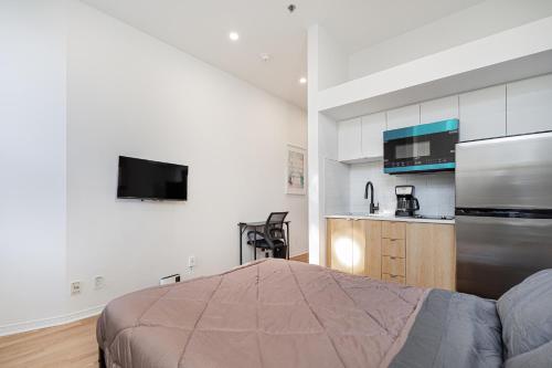 Studio style pour 2- Location par Semaine-Parking gratuit in Mercier-Hochelaga-Maisonneuve