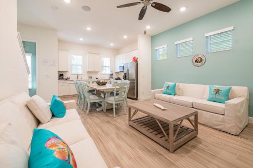 Caraway Cove Cottage near Disney with Margaritaville Resort  Island H2O Access - 8024SU - image 9