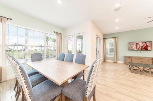 Sunrise Cottage with Private Pool near Disney with Margaritaville Resort  Island H2O Access - 8017SU - image 10