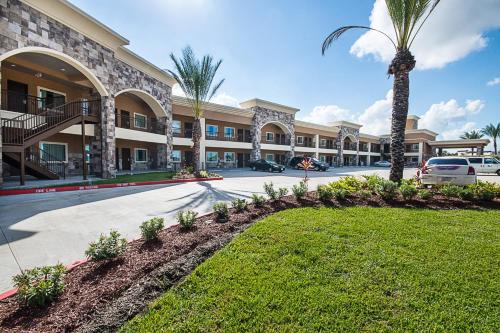 Econo Lodge Inn & Suites Houston NW-Cy-Fair in Houston, USA