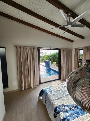 Sunset Oasis Waterfront in Surfside