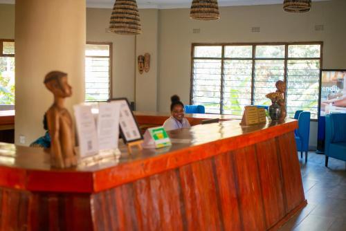 Kambiri Beach by Serendib in 살리마